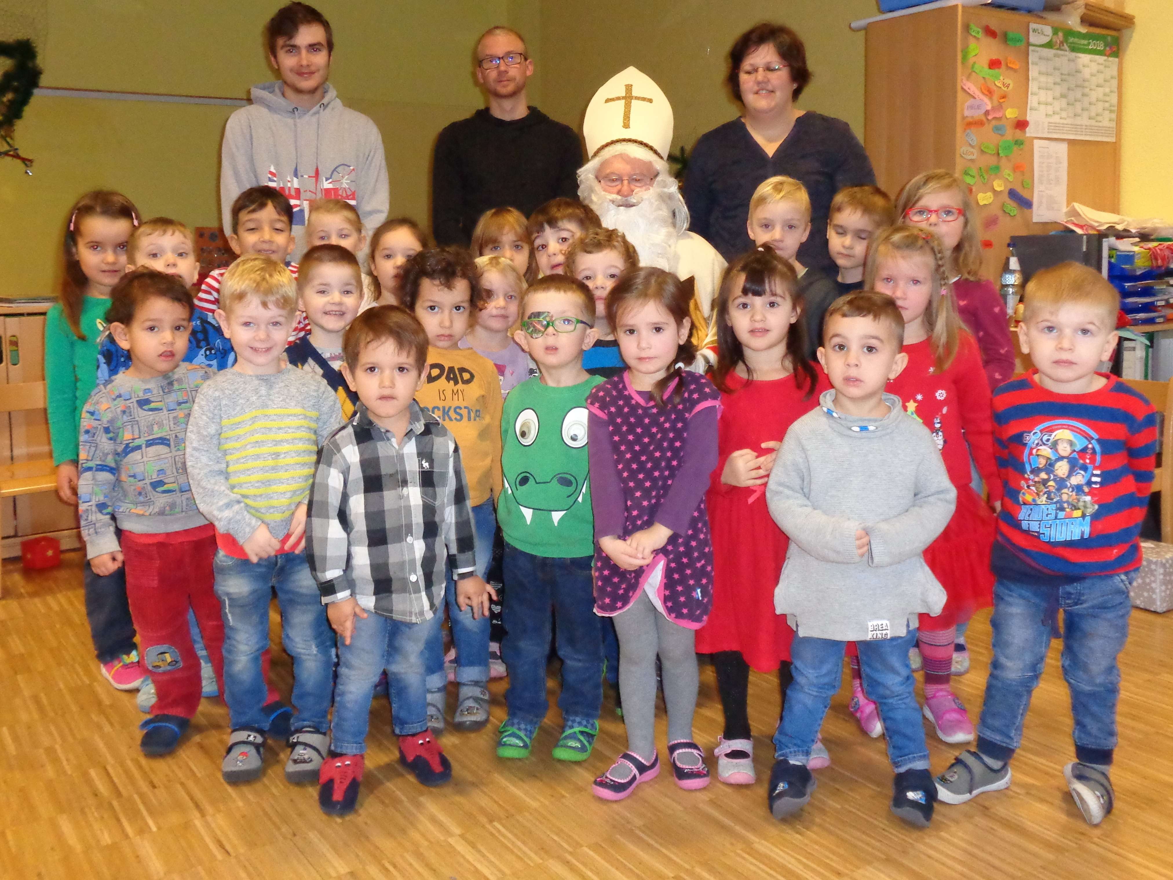  Der Nikolaus im Pestalozzi-Kindergarten 